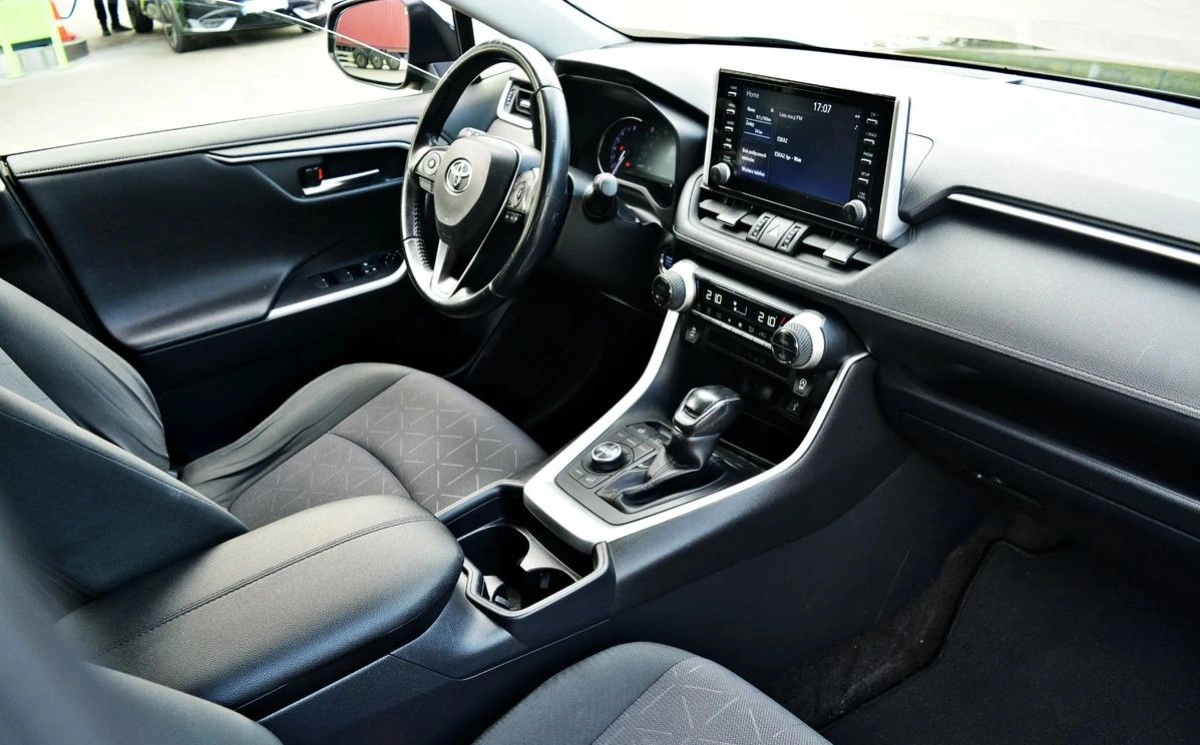 Toyota RAV4 - Zdjęcie 20
