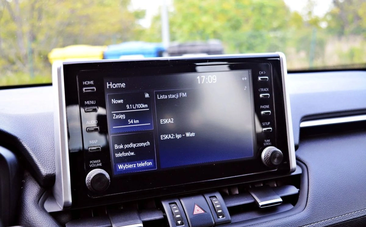 Toyota RAV4 - Zdjęcie 24