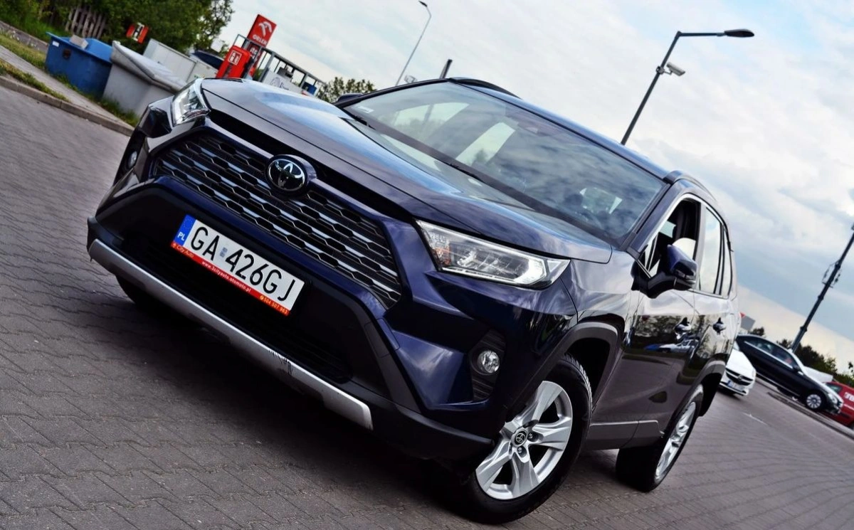 Toyota RAV4 - Główne zdjęcie