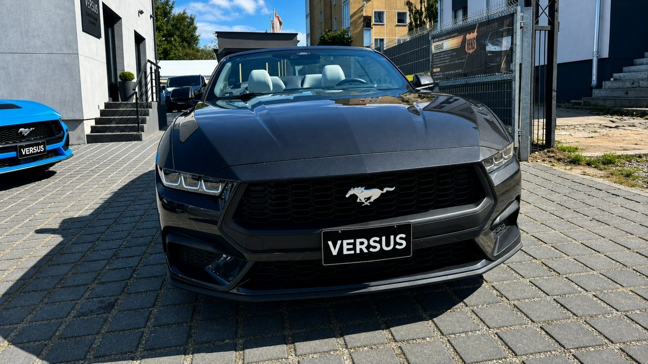 Ford Mustang - Zdjęcie 1