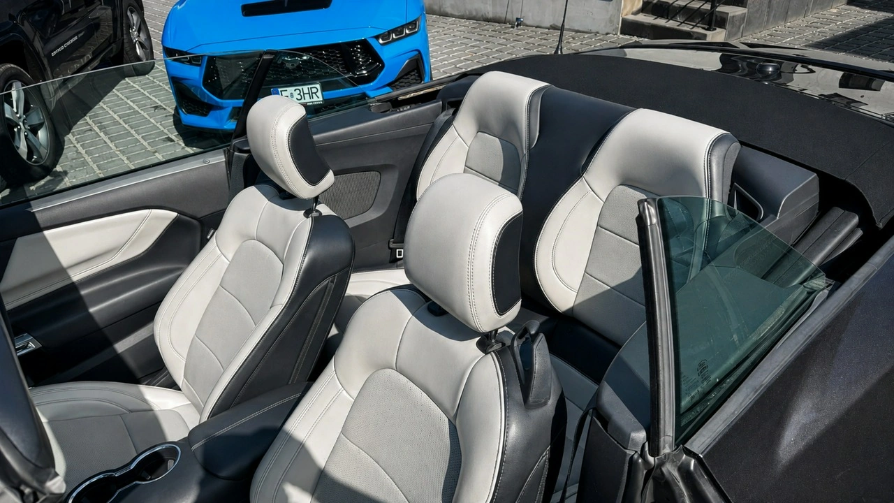 Ford Mustang - Zdjęcie 21