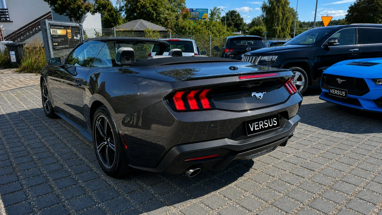 Ford Mustang - Zdjęcie 5