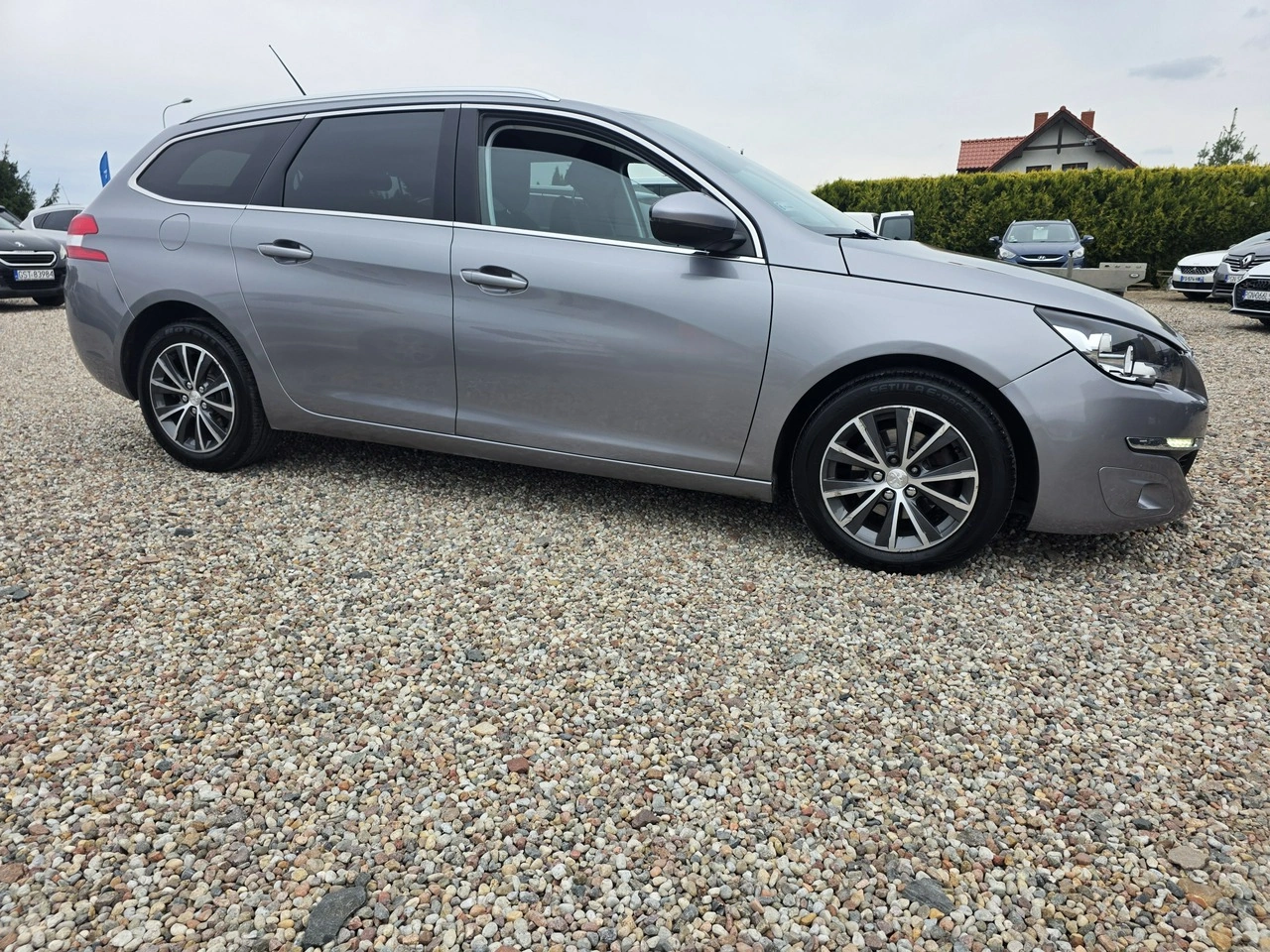 Peugeot 308 SW - Zdjęcie 15