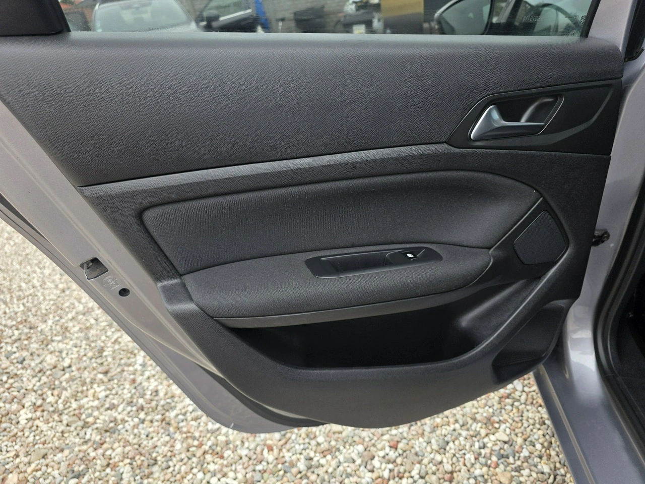 Peugeot 308 SW - Zdjęcie 25
