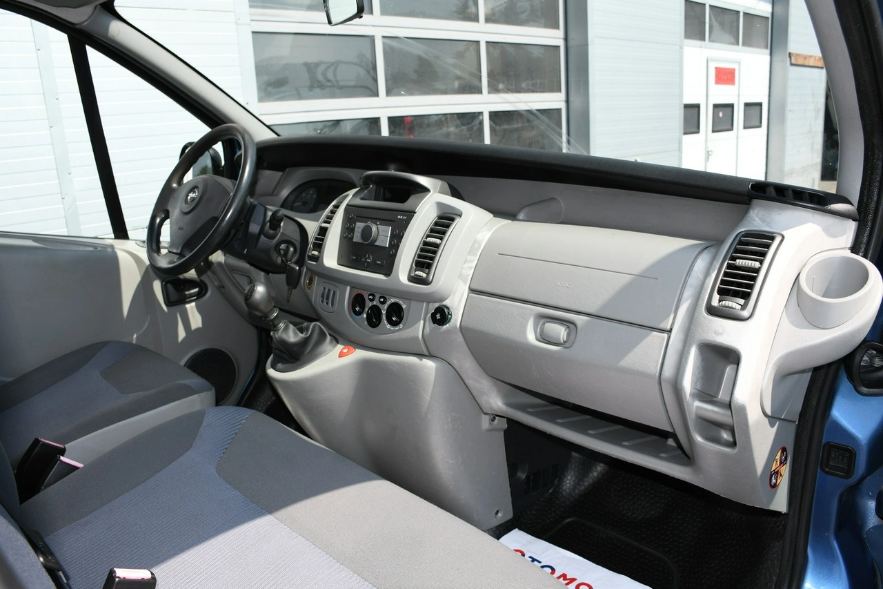 Opel Vivaro - Zdjęcie 25