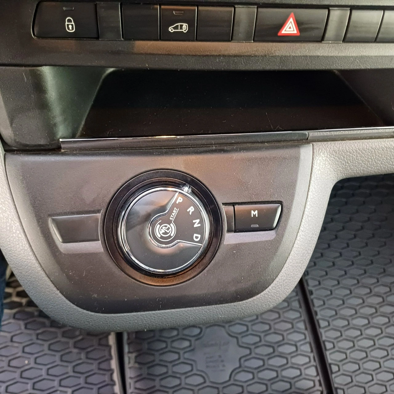 Peugeot Expert - Zdjęcie 19