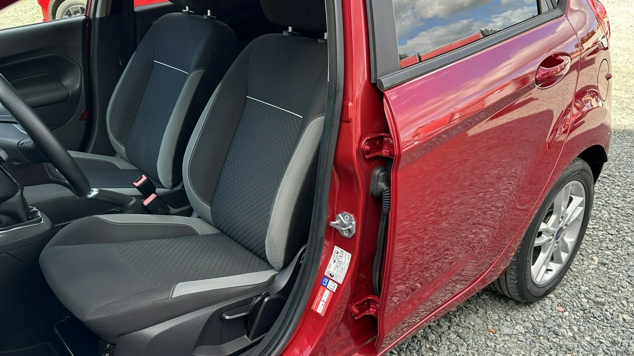 Ford Fiesta - Zdjęcie 18