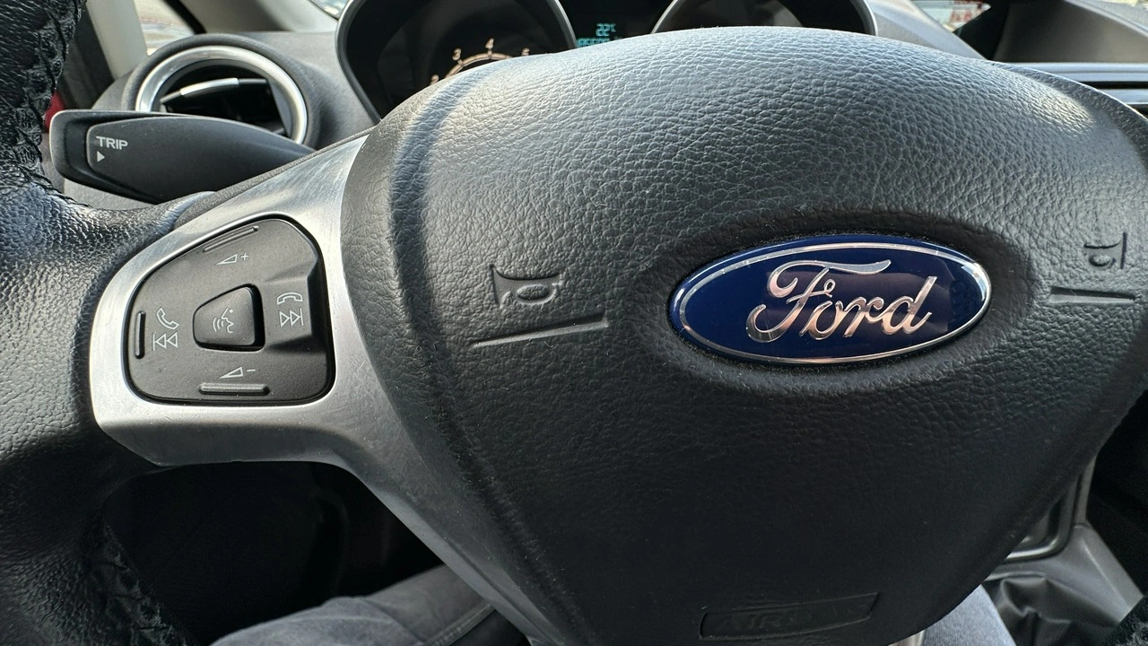 Ford Fiesta - Zdjęcie 21
