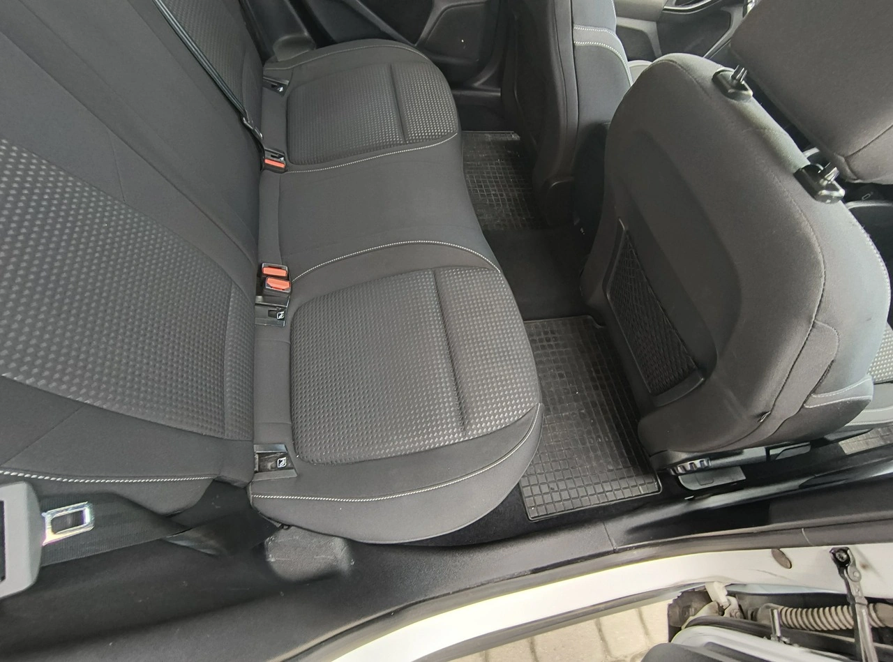 Ford Focus - Zdjęcie 19