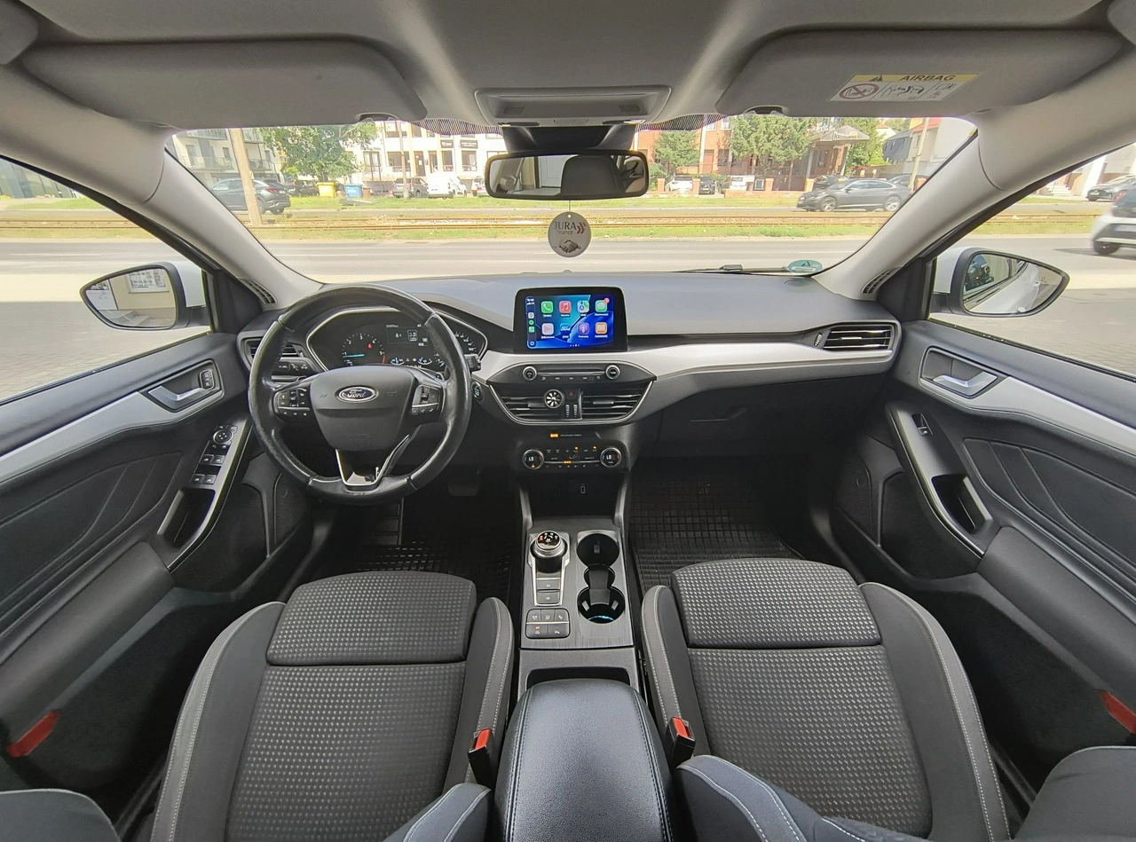 Ford Focus - Zdjęcie 24