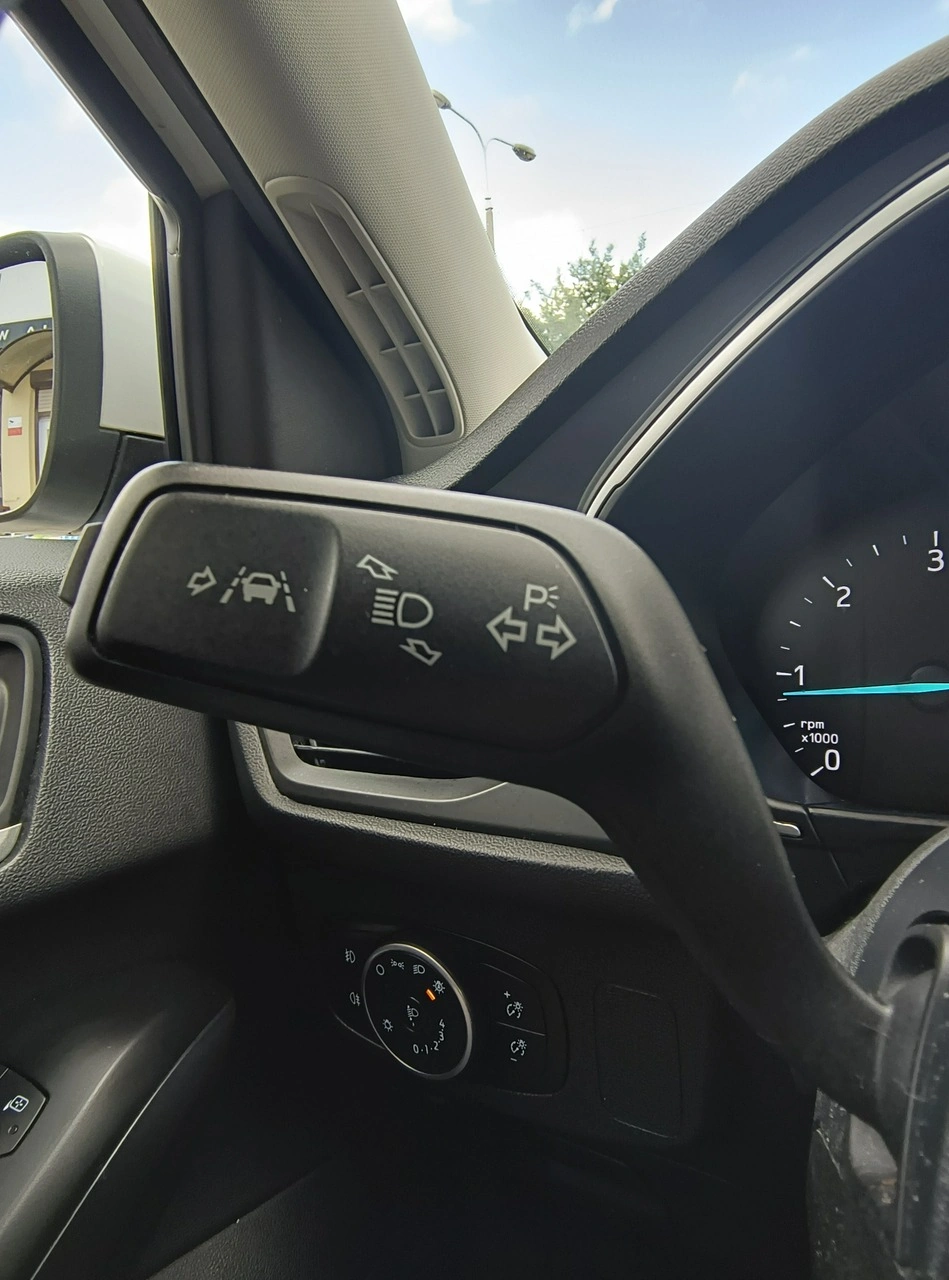 Ford Focus - Zdjęcie 35