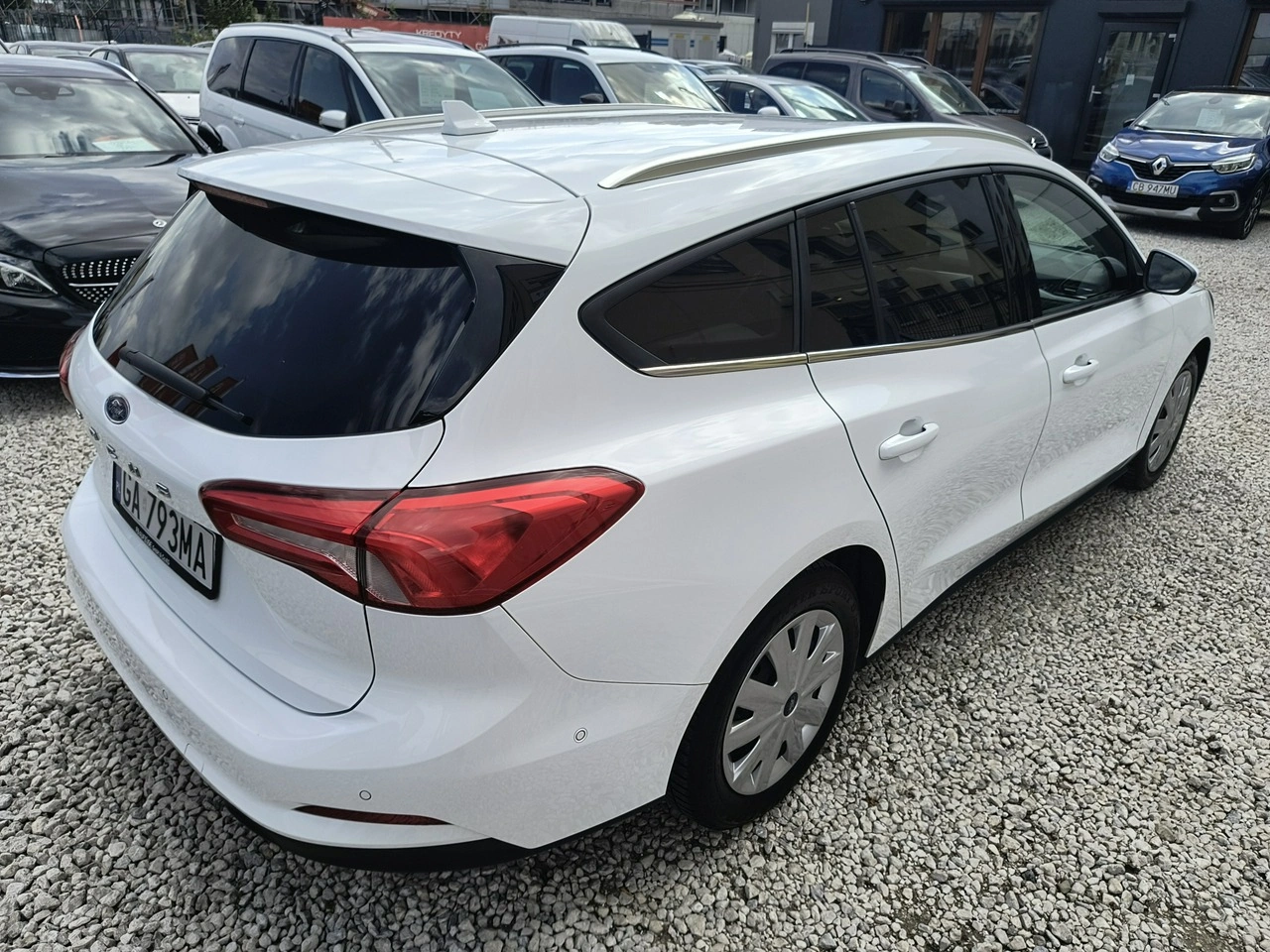 Ford Focus - Zdjęcie 47