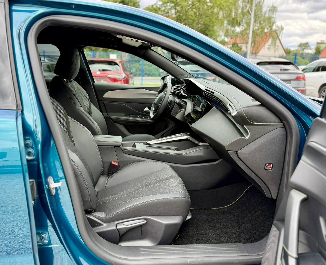 Peugeot 408 - Zdjęcie 12