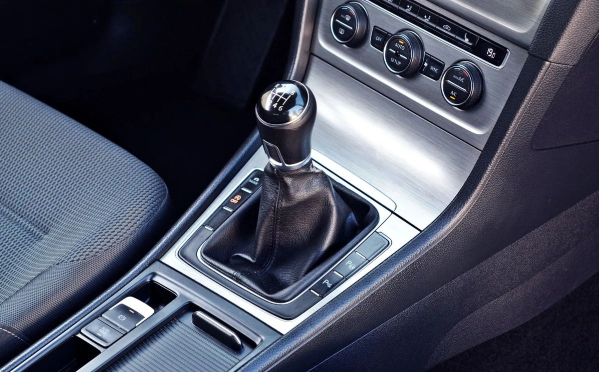 Volkswagen Golf - Zdjęcie 28