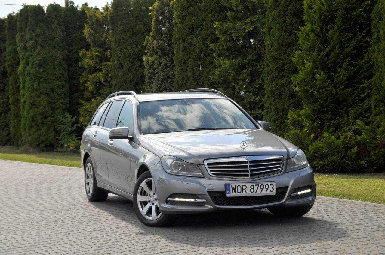 Mercedes C 200 - Zdjęcie 1