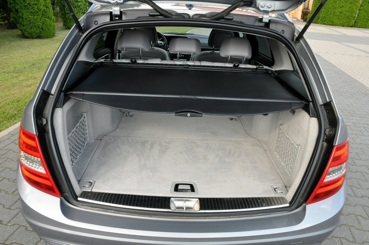 Mercedes C 200 - Zdjęcie 38