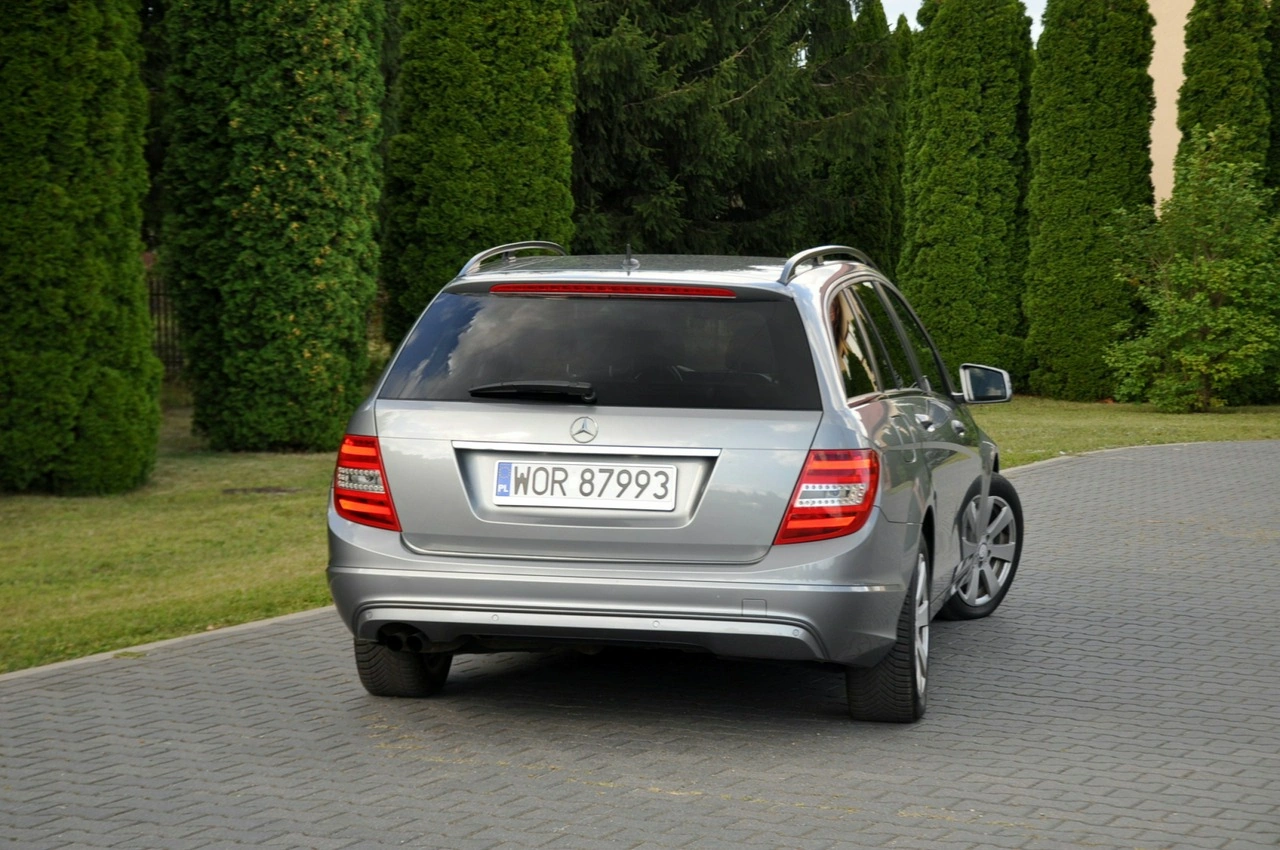 Mercedes C 200 - Zdjęcie 6