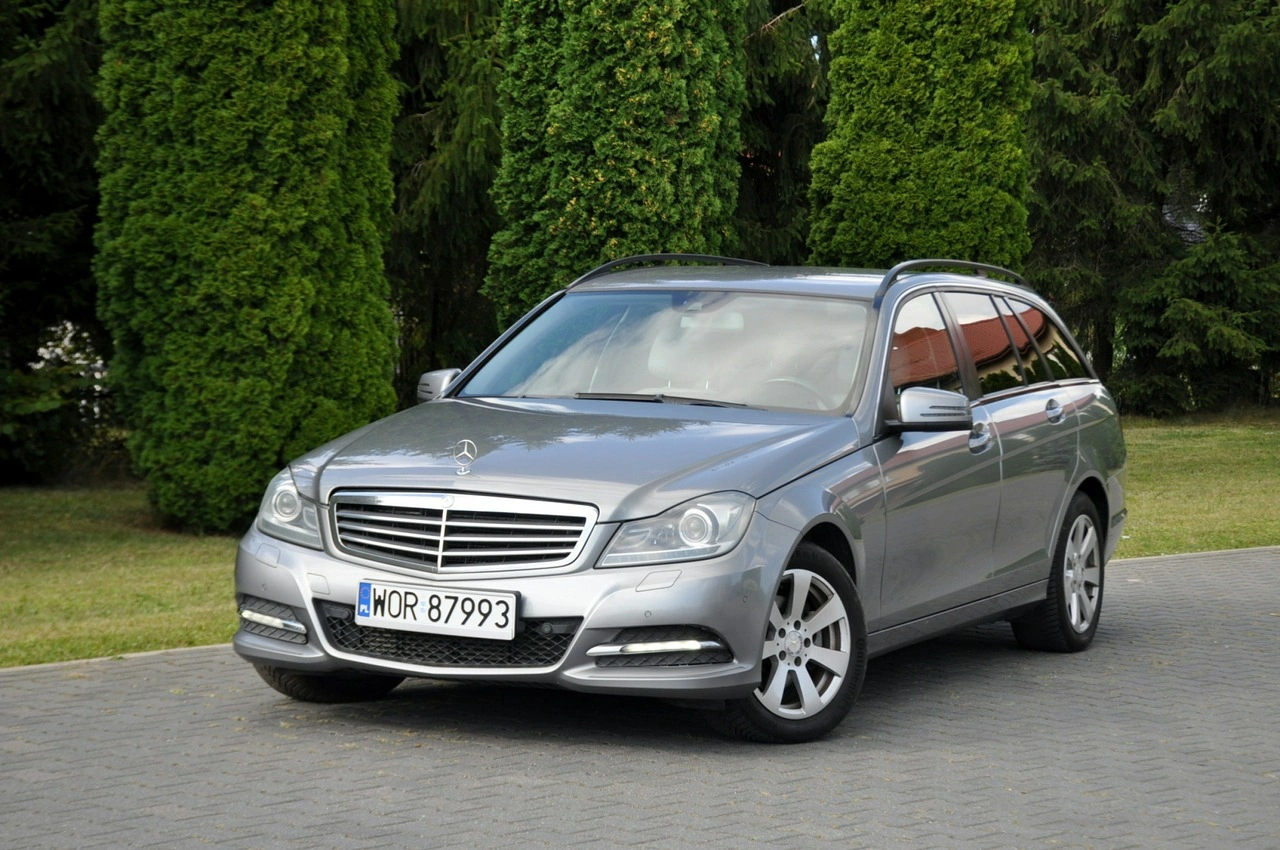 Mercedes C 200 - Zdjęcie 8