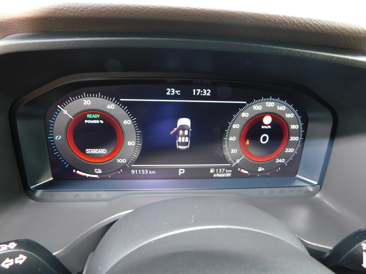 Nissan X-Trail - Zdjęcie 9