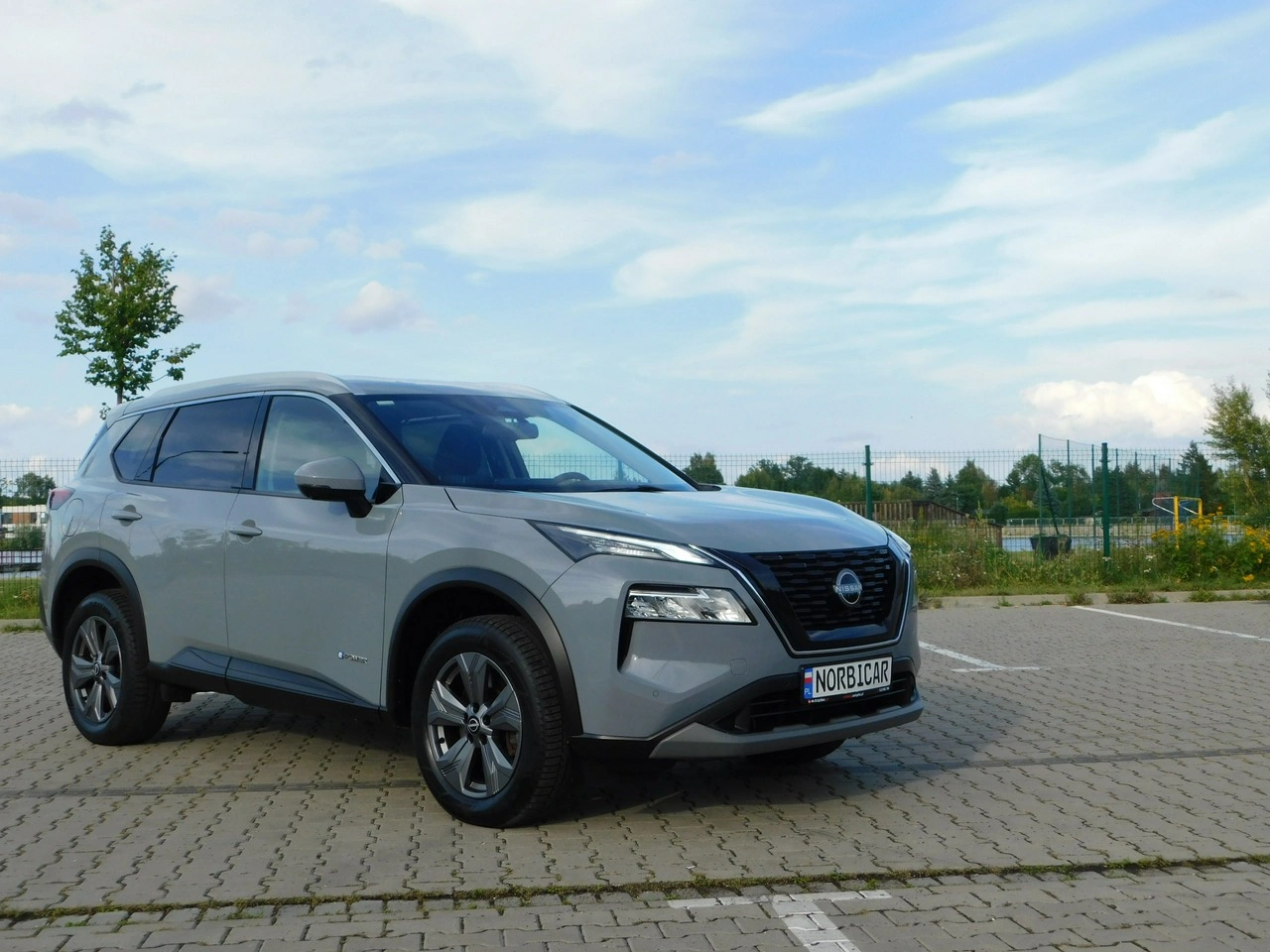 Nissan X-Trail - Zdjęcie 1