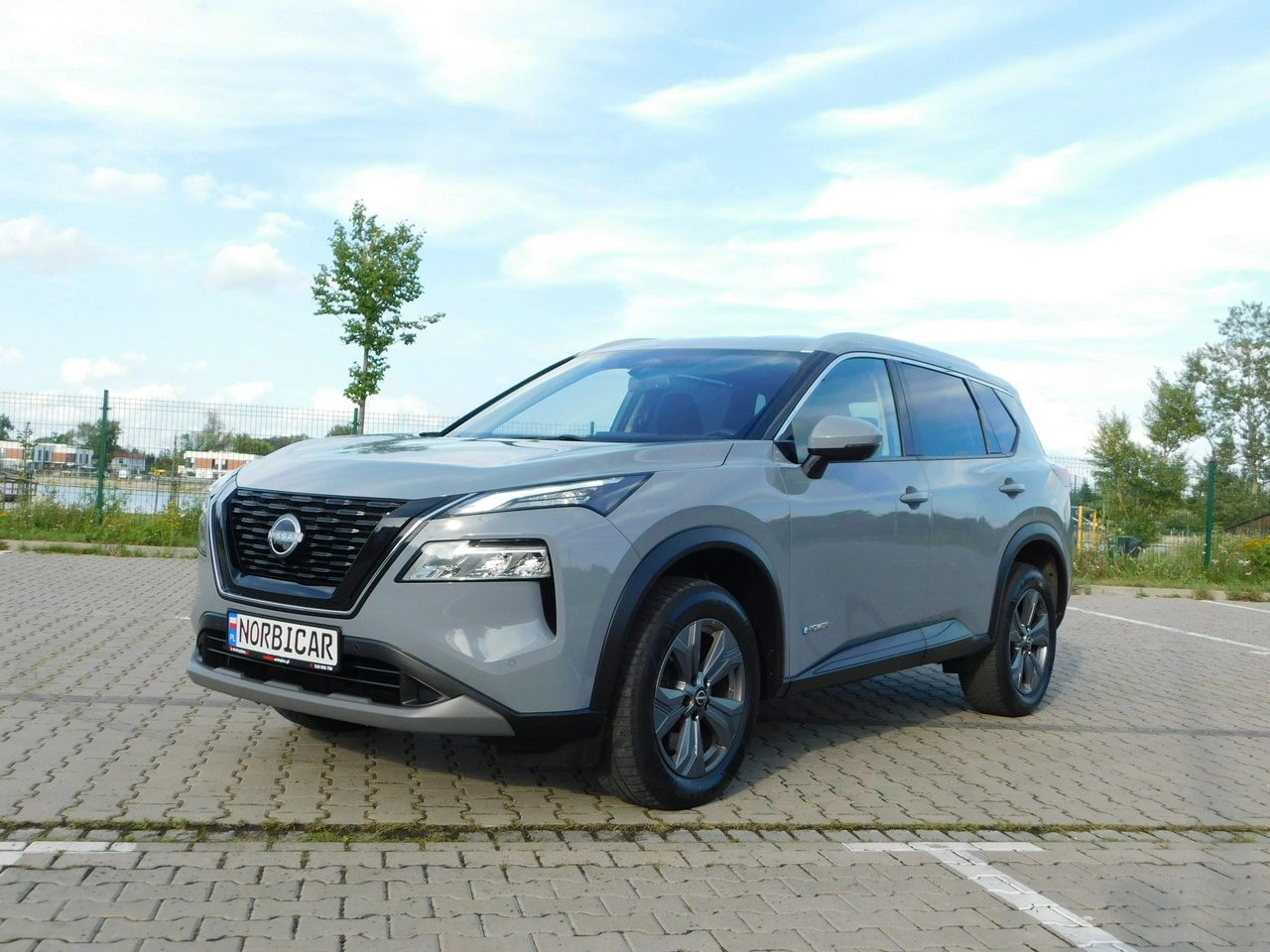 Nissan X-Trail - Zdjęcie 21