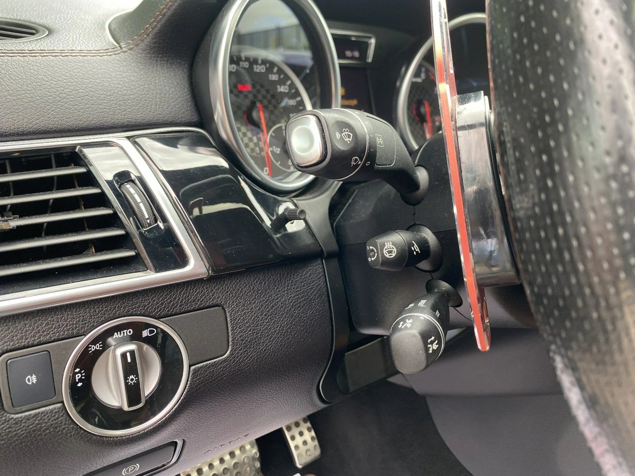 Mercedes GLE 43 AMG - Zdjęcie 33