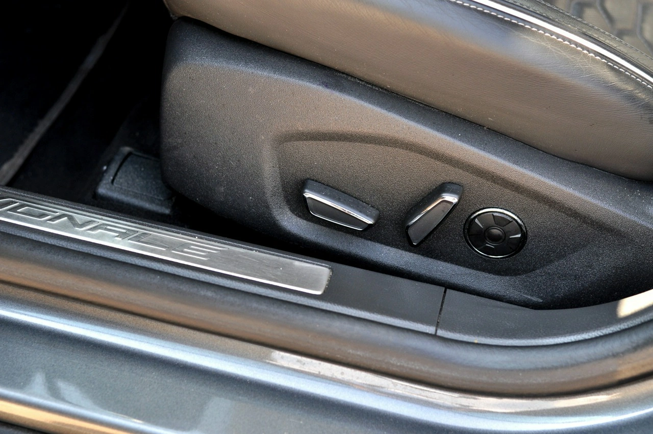 Ford Mondeo - Zdjęcie 23