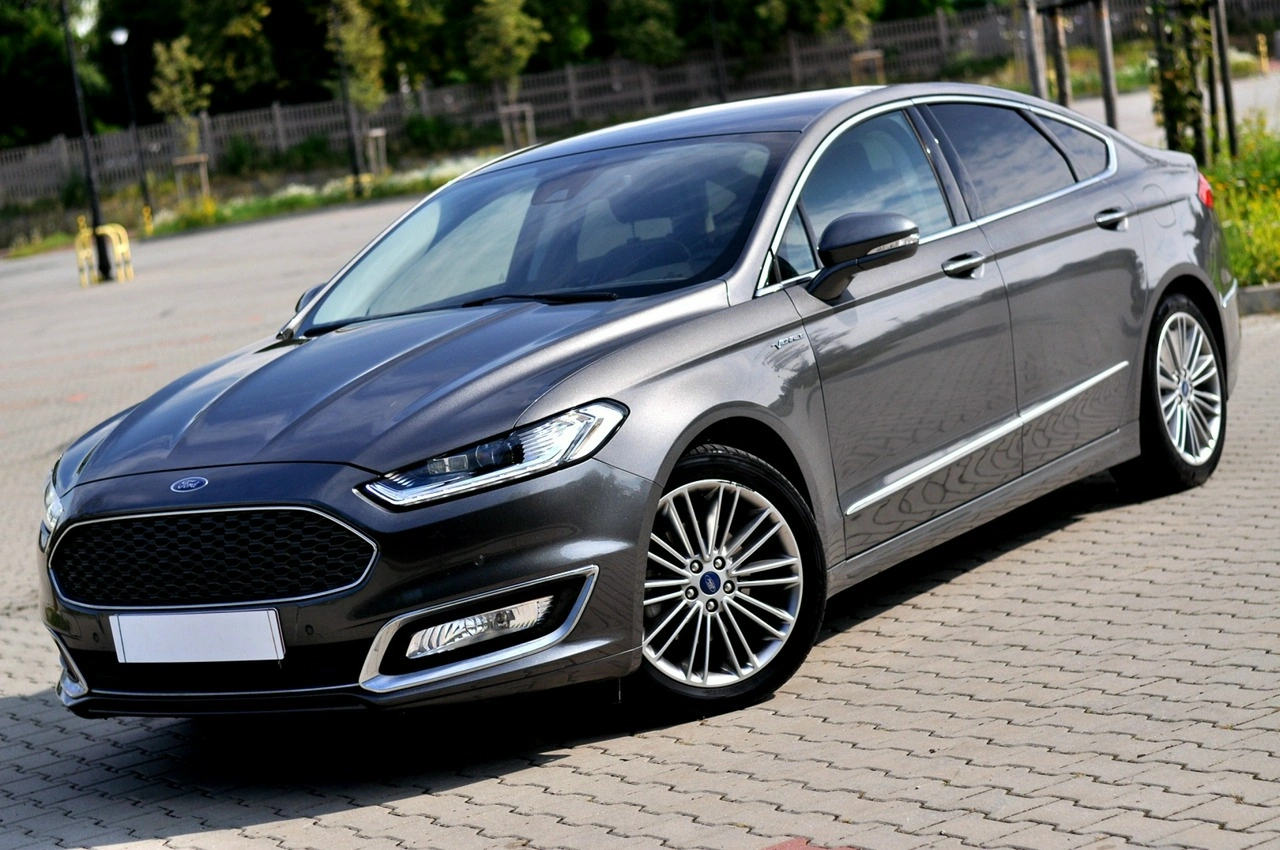 Ford Mondeo - Główne zdjęcie