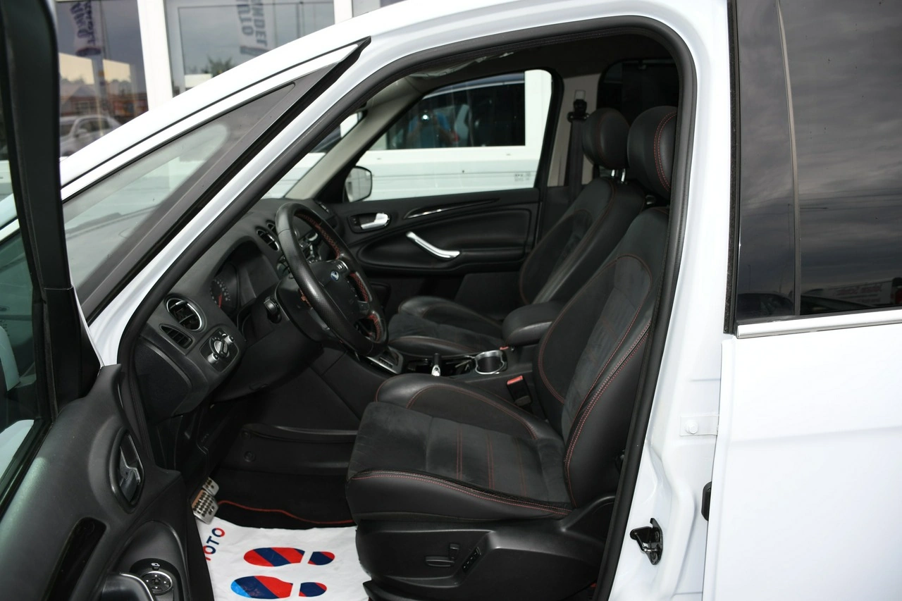 Ford S-Max - Zdjęcie 17