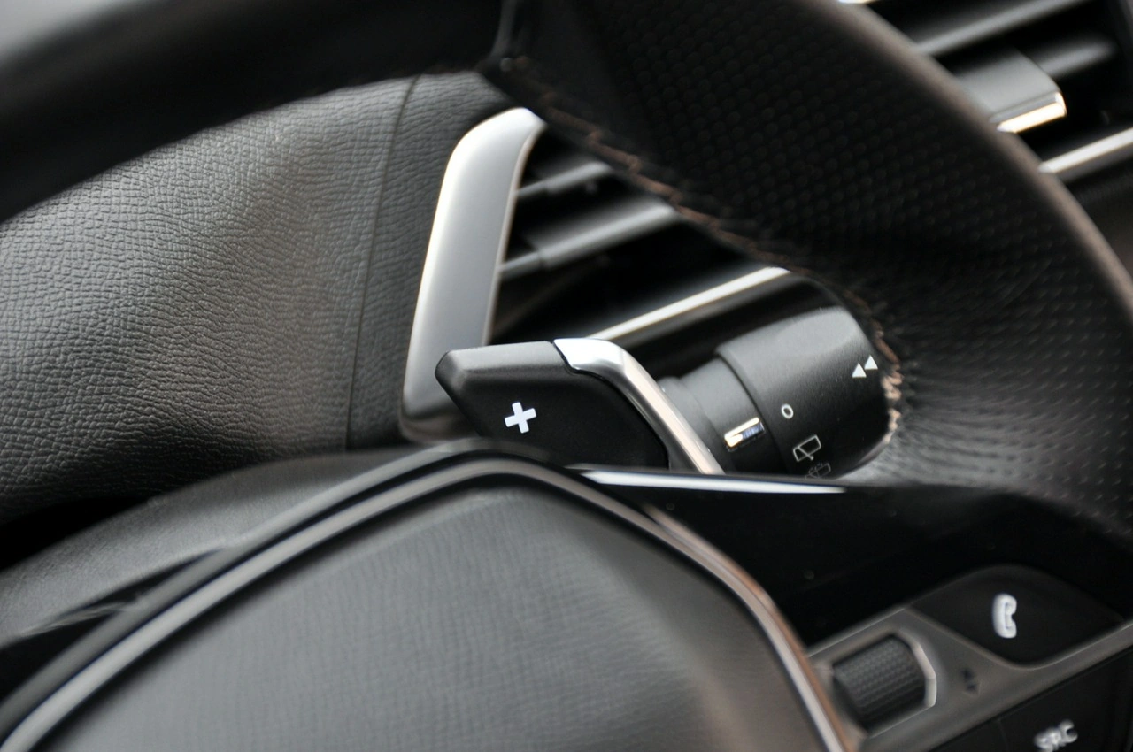 Peugeot 3008 - Zdjęcie 36