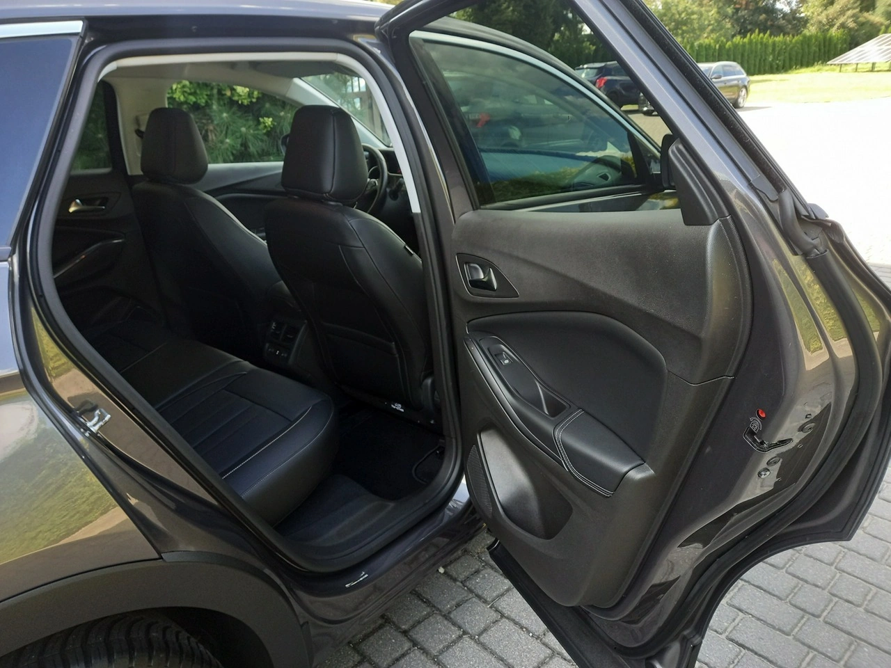 Opel Grandland X - Zdjęcie 21