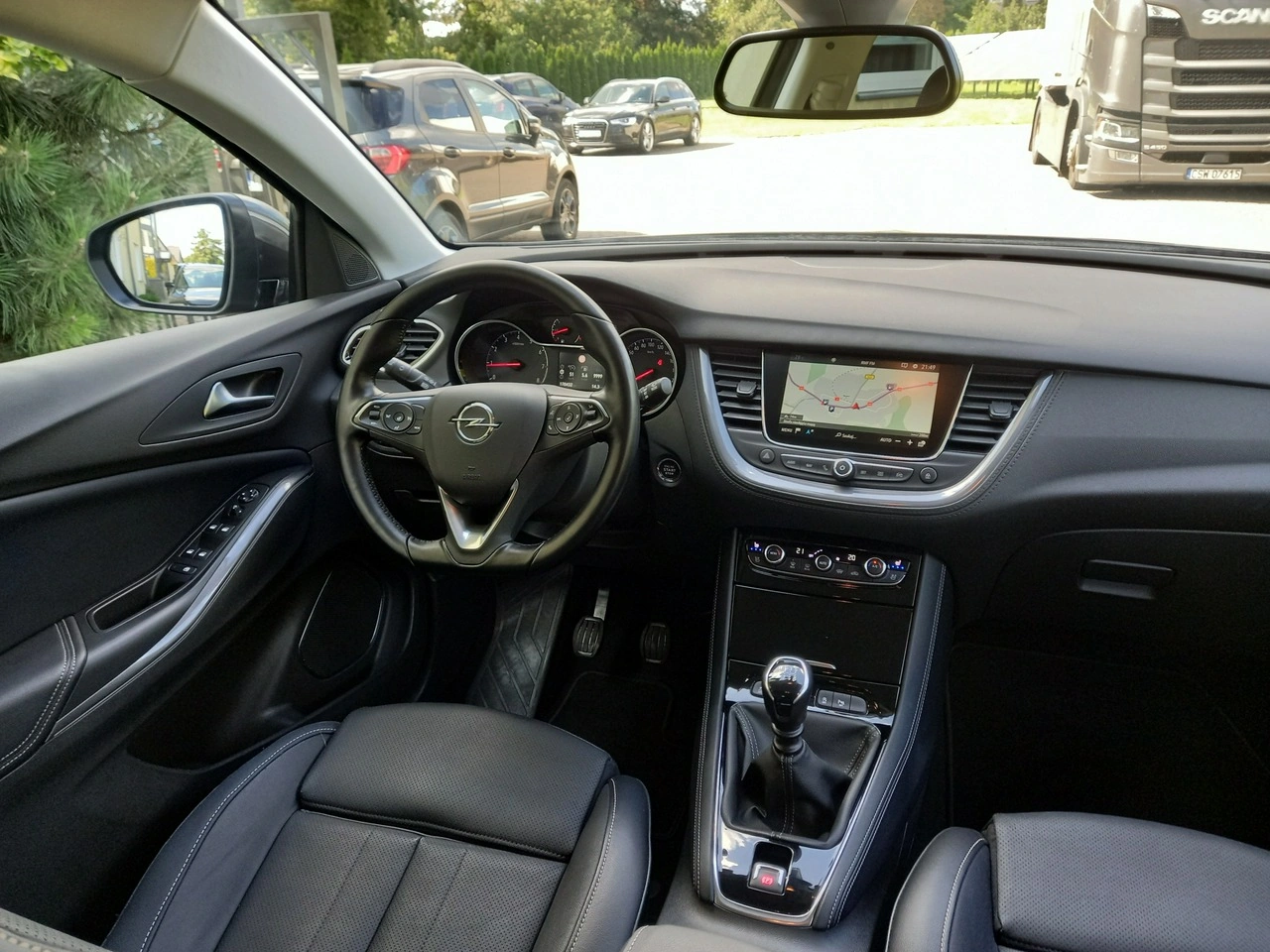 Opel Grandland X - Zdjęcie 22