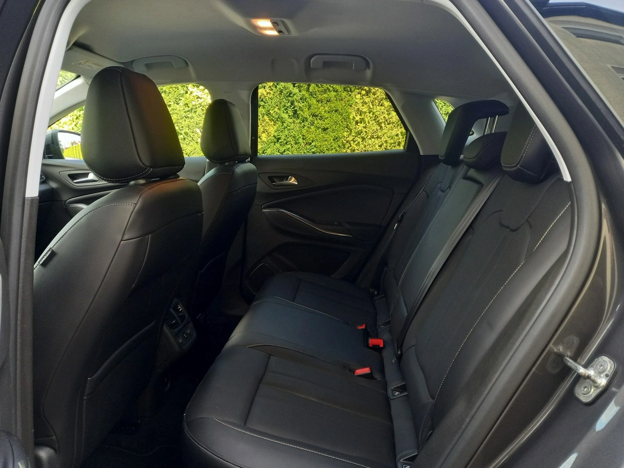 Opel Grandland X - Zdjęcie 24