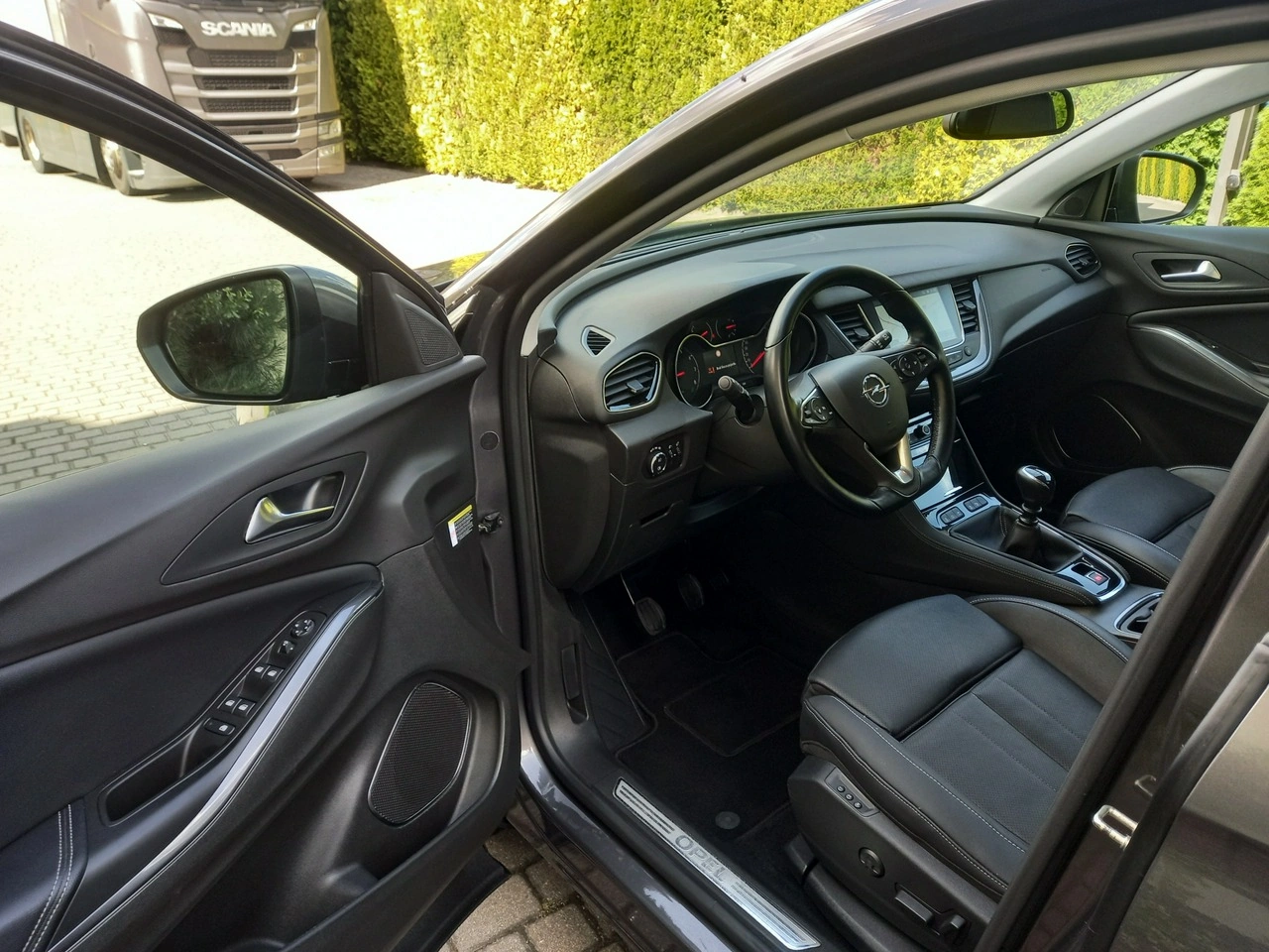 Opel Grandland X - Zdjęcie 26