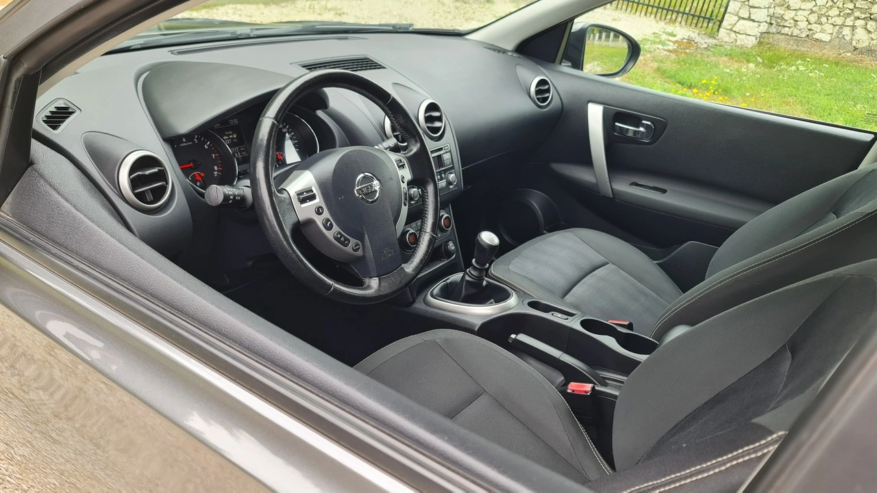 Nissan Qashqai - Zdjęcie 10