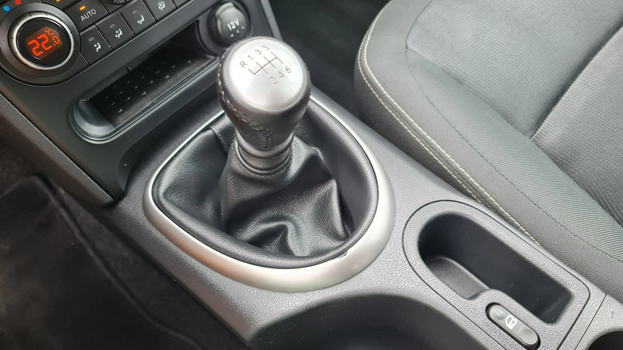 Nissan Qashqai - Zdjęcie 22