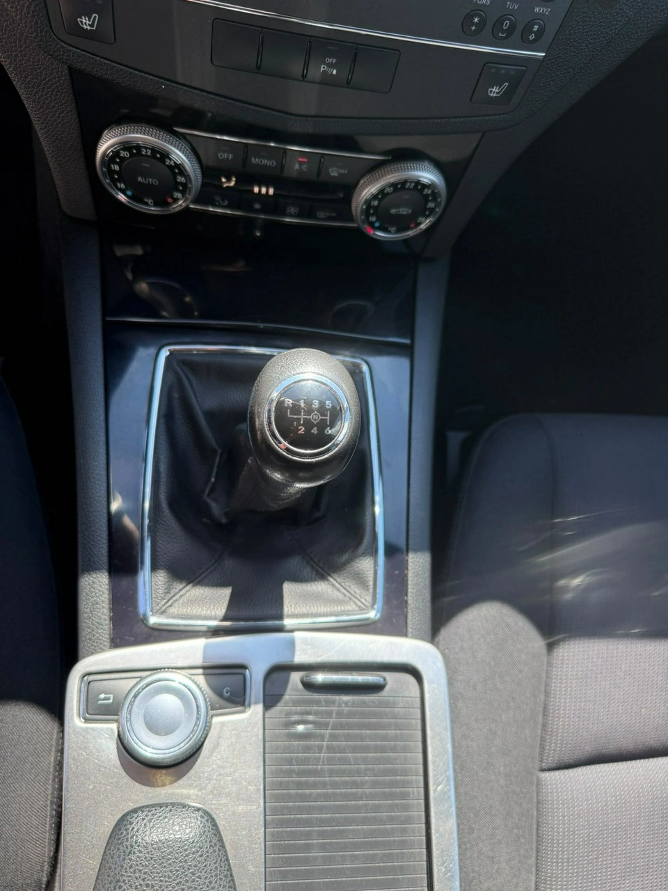 Mercedes C 200 - Zdjęcie 19