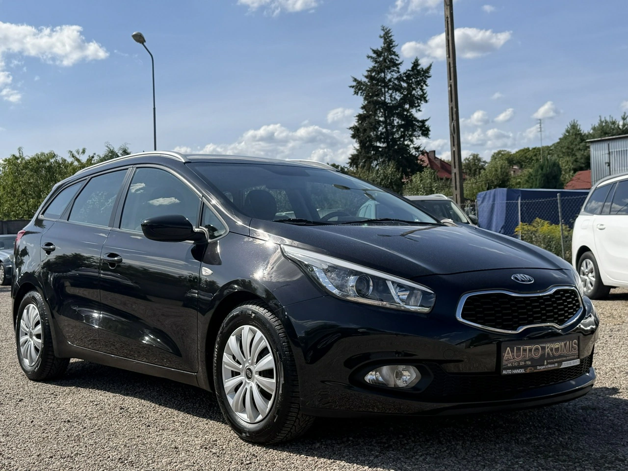 Kia Ceed - Zdjęcie 15