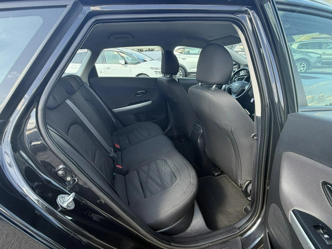 Kia Ceed - Zdjęcie 35