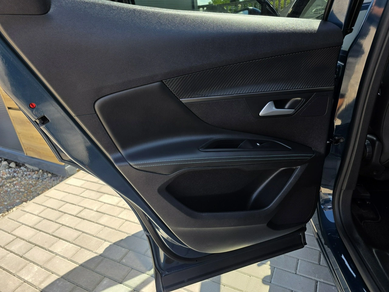 Peugeot 3008 - Zdjęcie 9