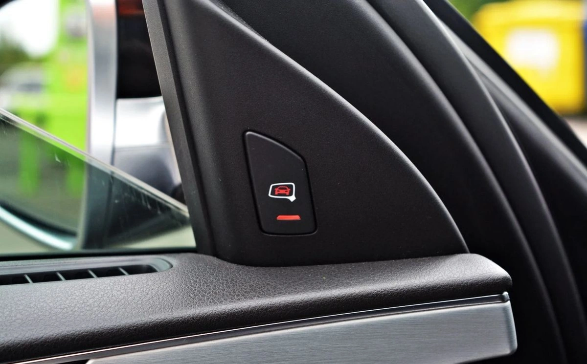 Audi S8 - Zdjęcie 12