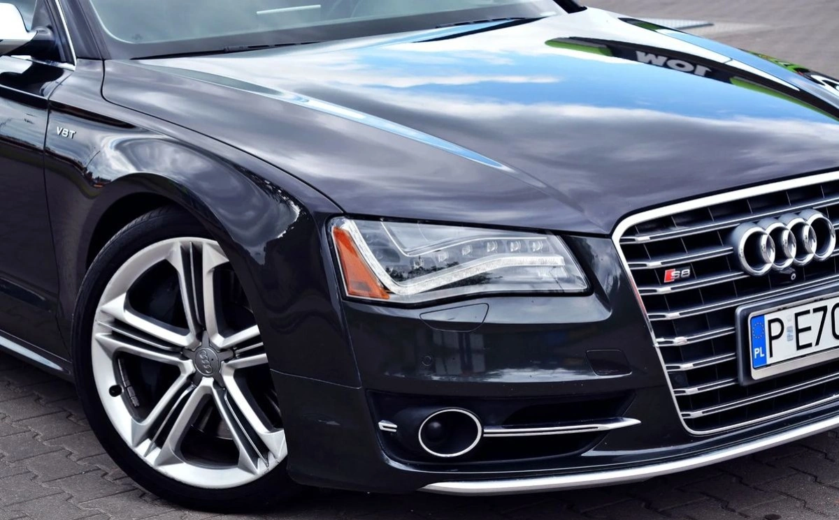 Audi S8 - Zdjęcie 29