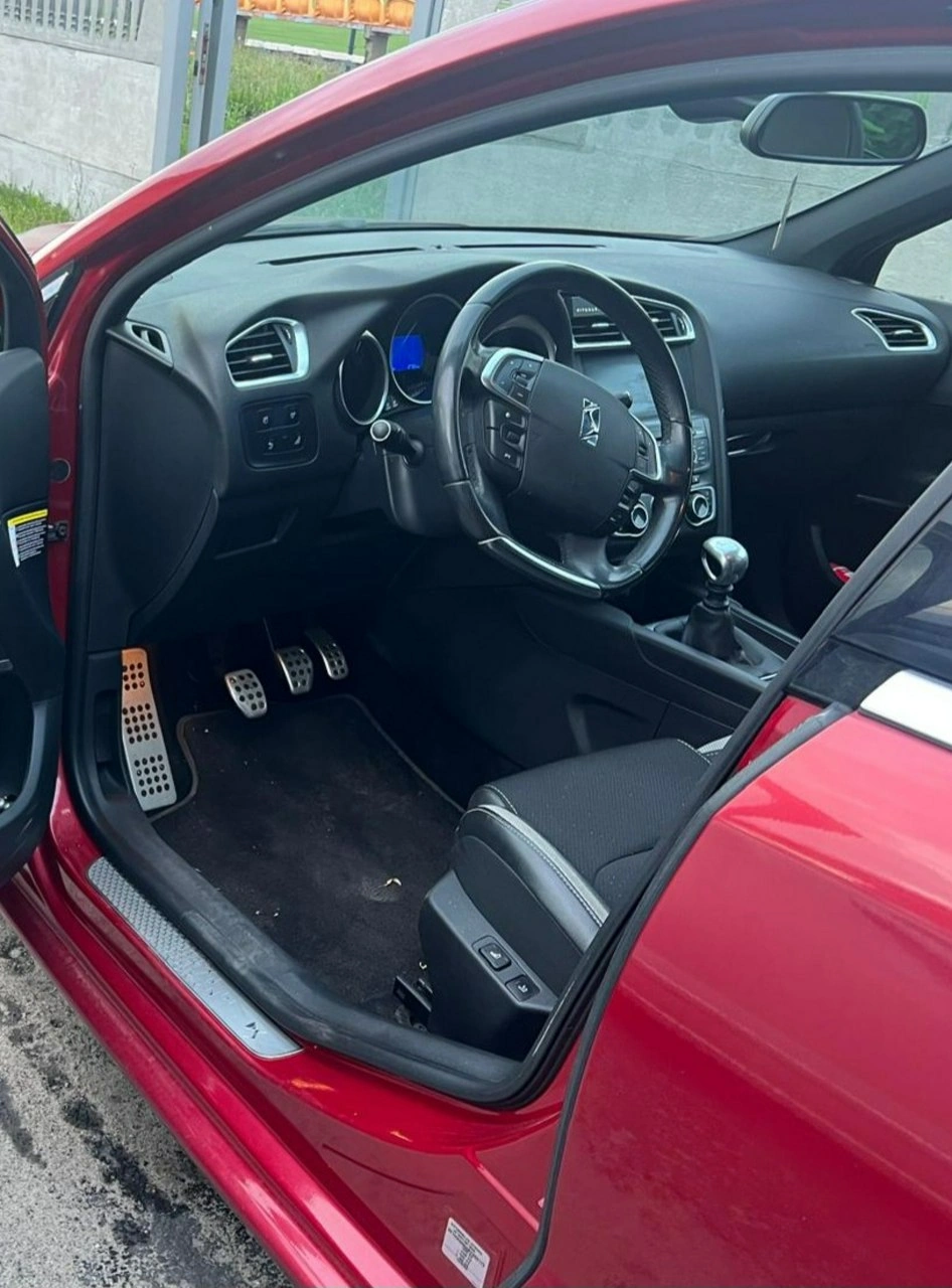 Citroën DS4 - Zdjęcie 9