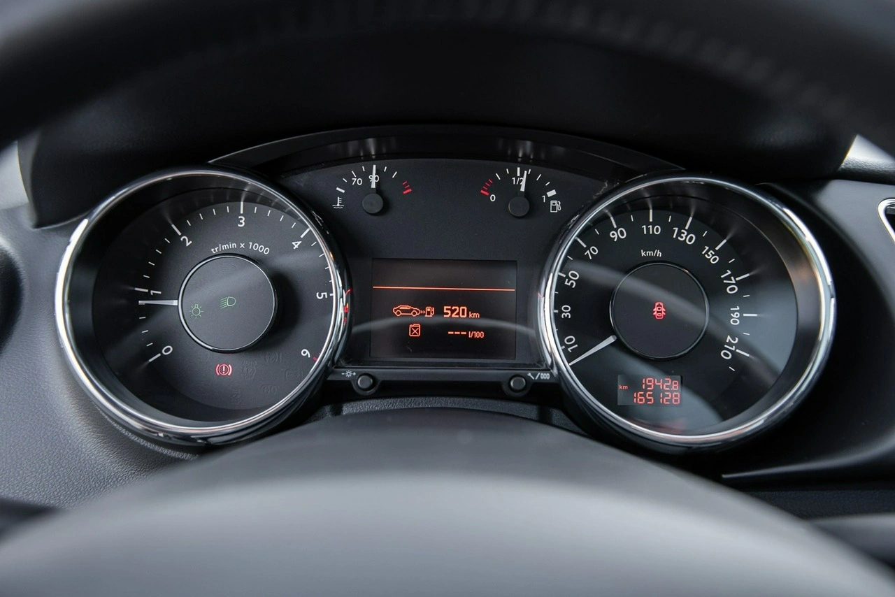 Peugeot 3008 - Zdjęcie 31