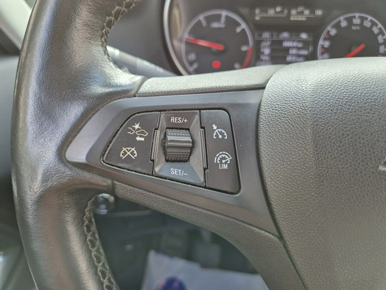 Opel Zafira - Zdjęcie 20