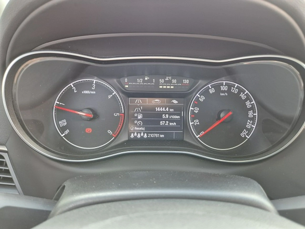 Opel Zafira - Zdjęcie 24