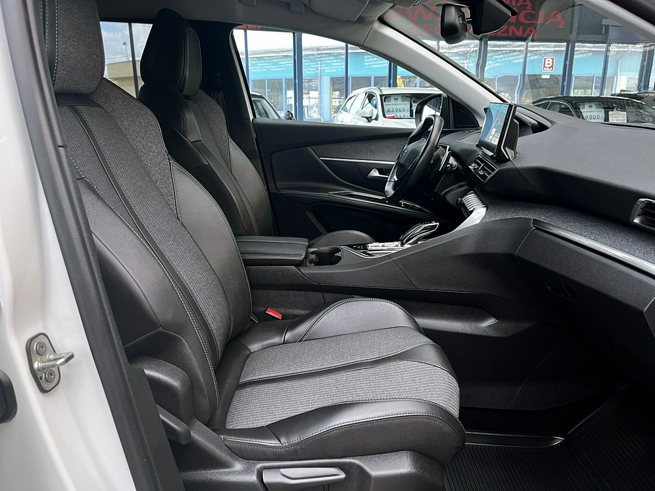 Peugeot 5008 - Zdjęcie 10