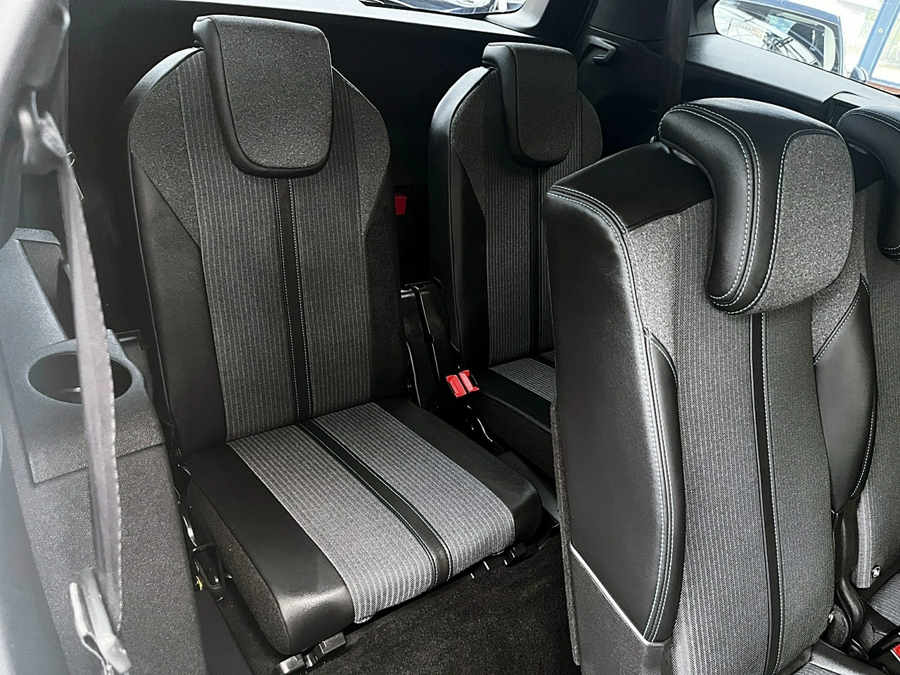 Peugeot 5008 - Zdjęcie 14