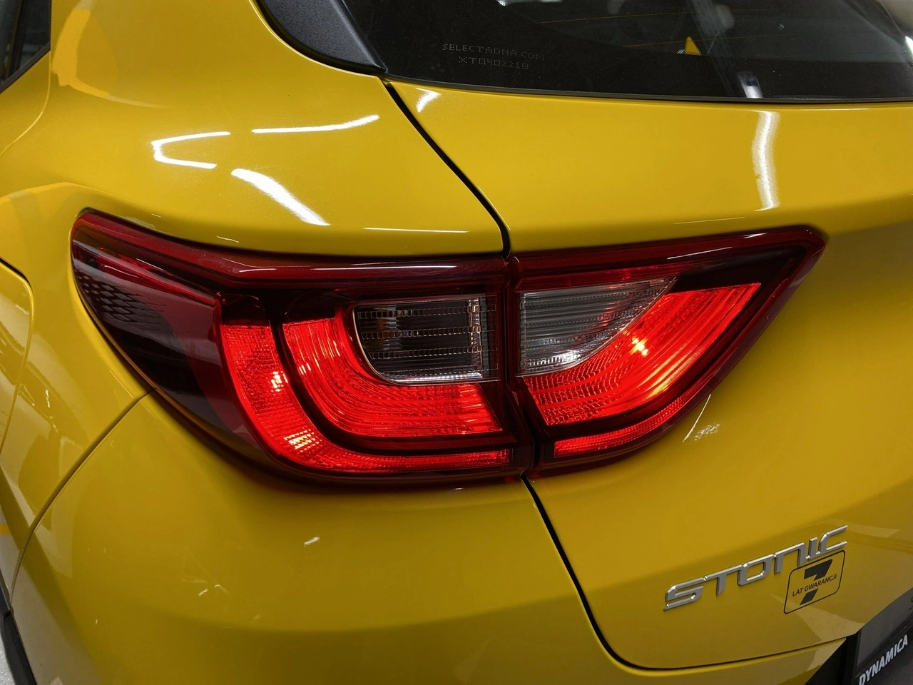 Kia Stonic - Zdjęcie 9