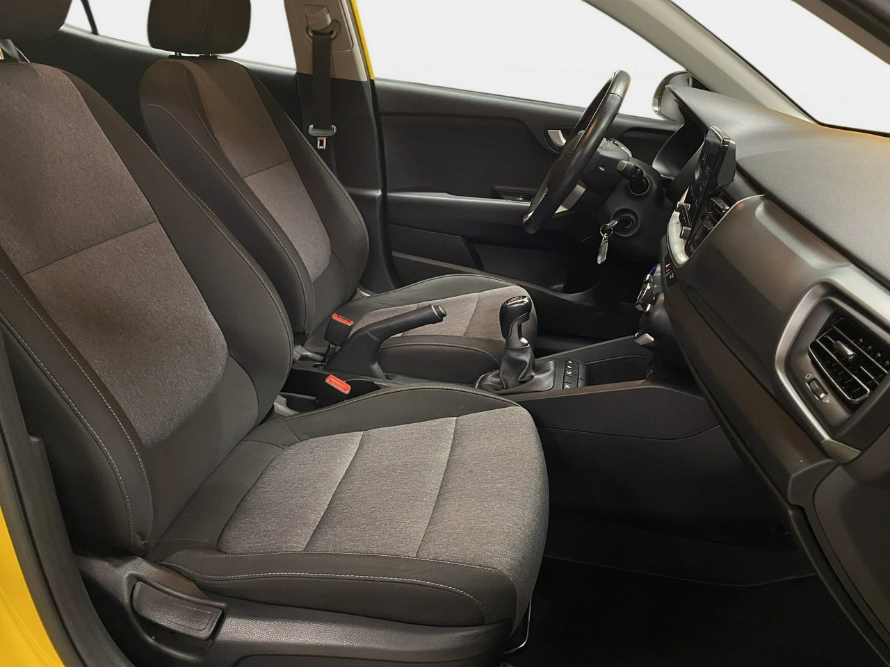 Kia Stonic - Zdjęcie 10